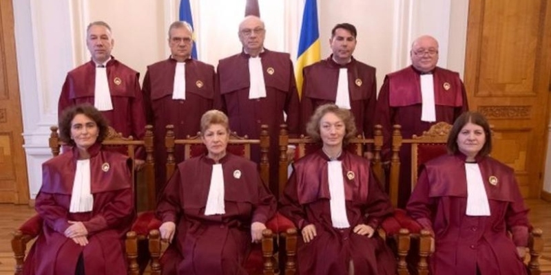 O ordonanță adoptată după demiterea Guvernului ajunge la CCR, termenul pentru Declarația Unică e pe 25 mai și ce se întâmplă când angajatorul îți refuză concediul